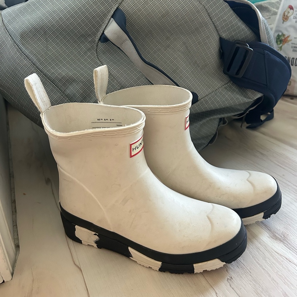 Hunter Women's Off-White Rain Boots